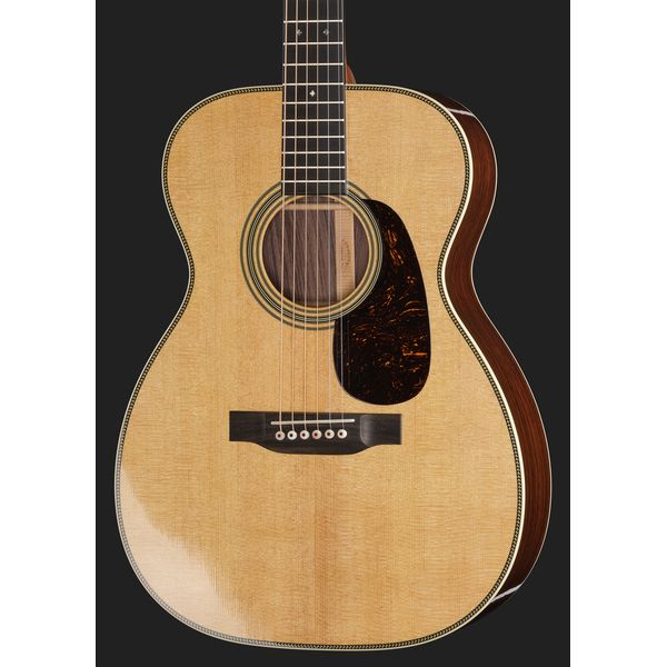 Martin Guitar 0028