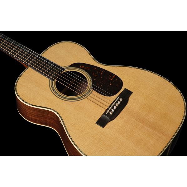 Martin Guitar 0028