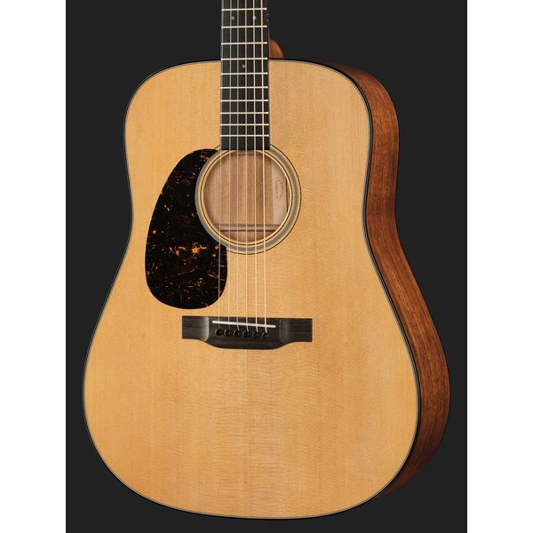 Martin Guitar D-18 Satin LH