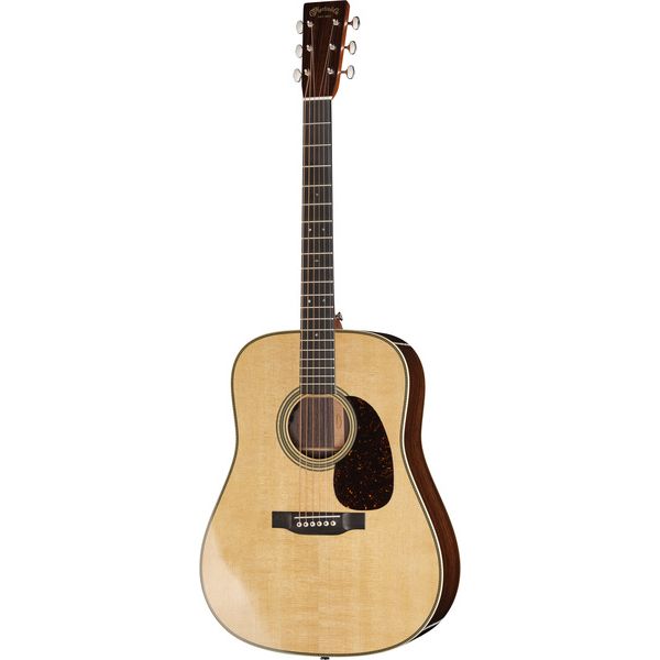 Martin Guitar HD28E