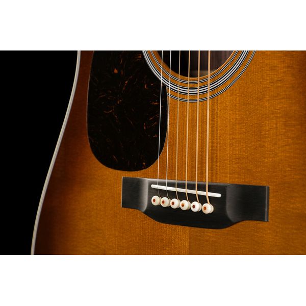 Martin Guitar D28 Ambertone LH