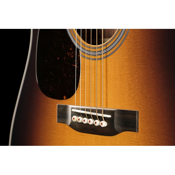 Martin Guitar D28 Satin 1935 Burst LH