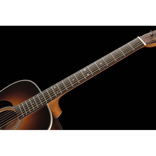 Martin Guitar D28 Satin 1935 Burst LH