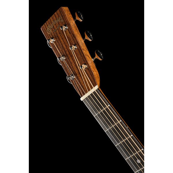 Martin Guitar D28 Satin LH