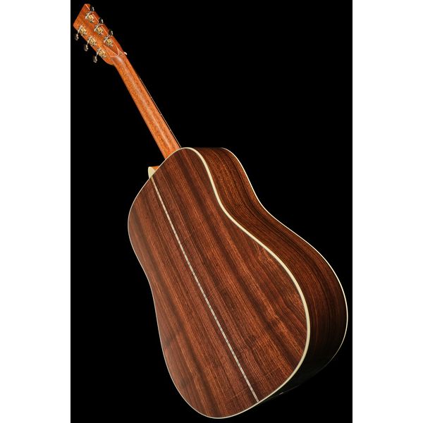 Martin Guitar D28 Sunburst