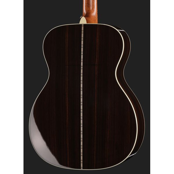 Martin Guitar OM28E