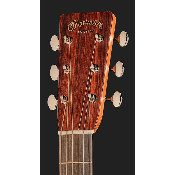 Martin Guitar HD28