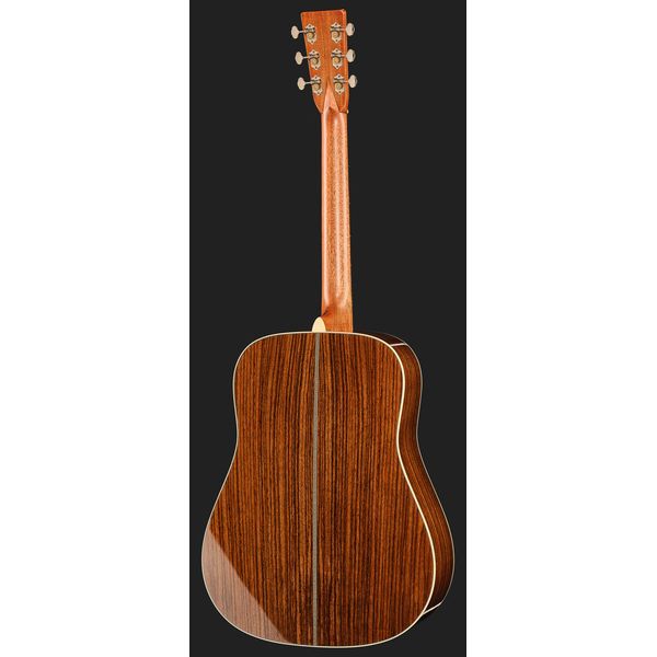 Martin Guitar HD28