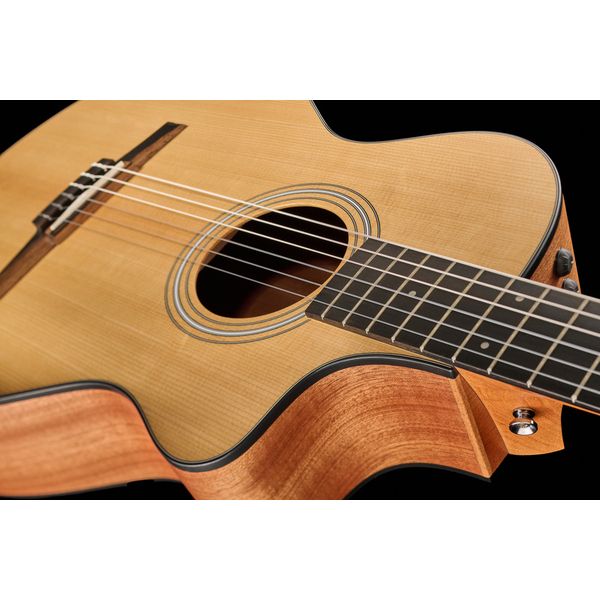 Taylor 112ce-N