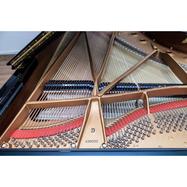 Steinway & Sons D-274