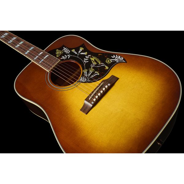 Gibson Hummingbird Std Red Spruce