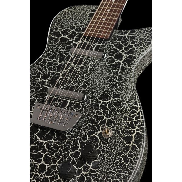 Danelectro 56 Baritone Black Crackle 3+3