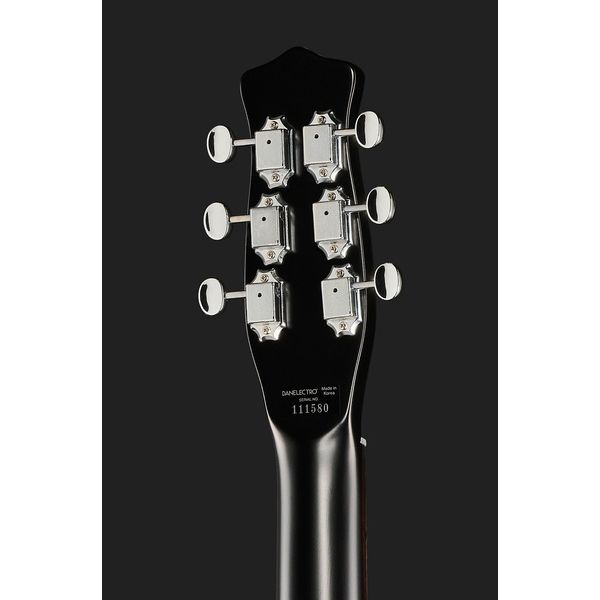 Danelectro 56 Baritone Black Crackle 3+3