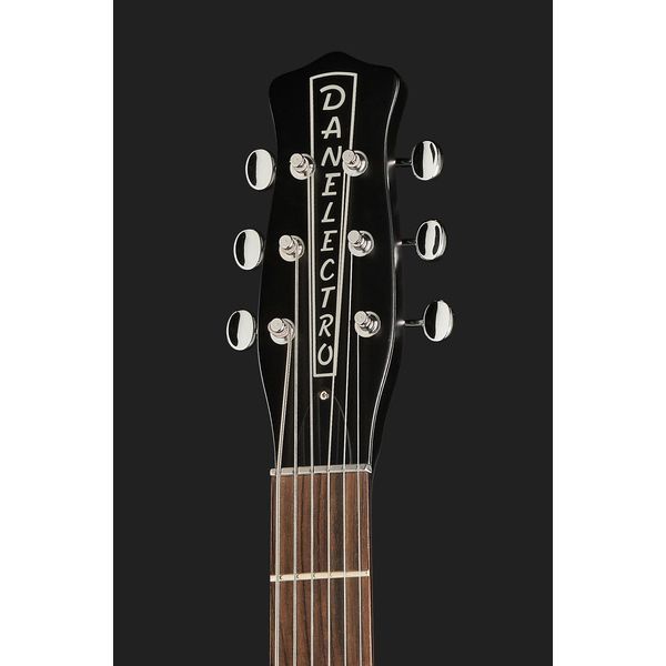 Danelectro 56 Baritone Black Crackle 3+3