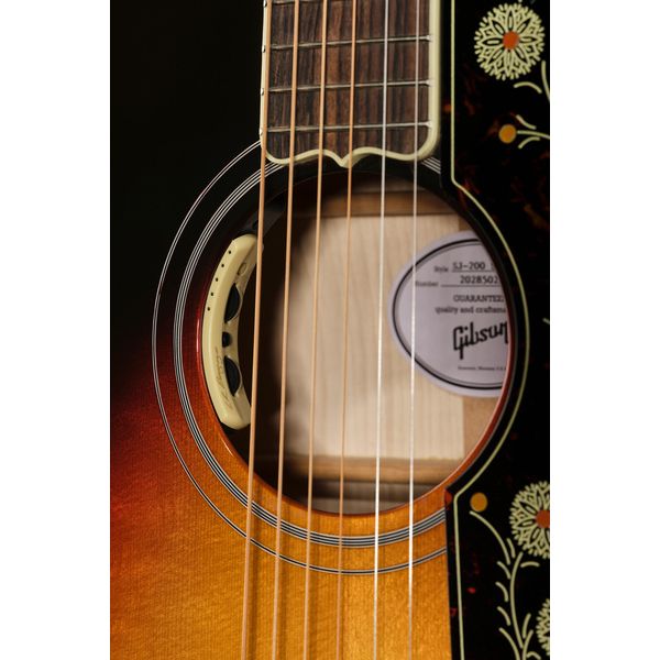 Gibson SJ-200 Standard Tri Burst