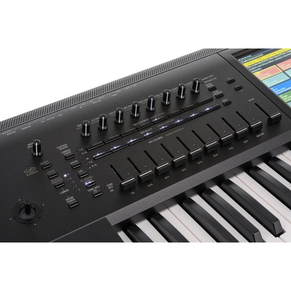 Korg Kronos 61