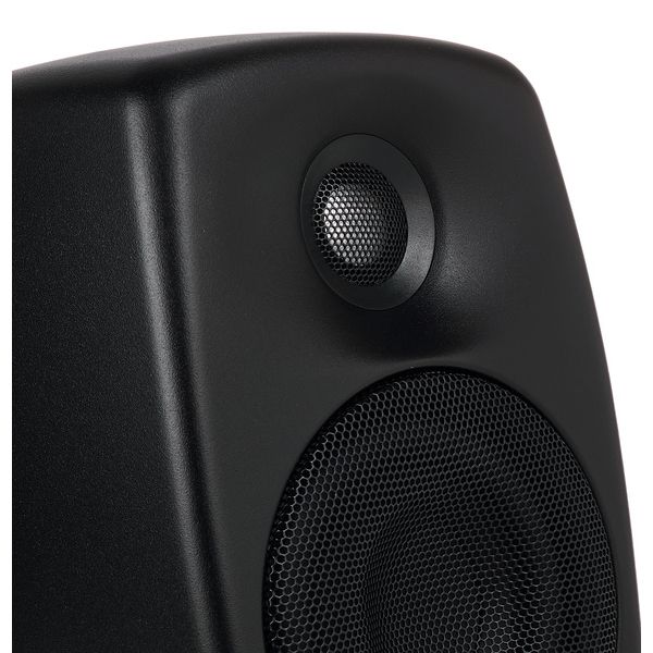 Genelec 8320 AMM Pack