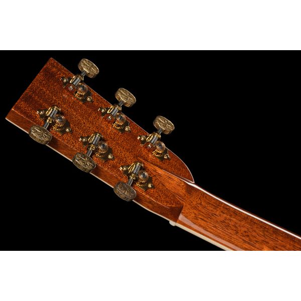 Martin Guitar D-300