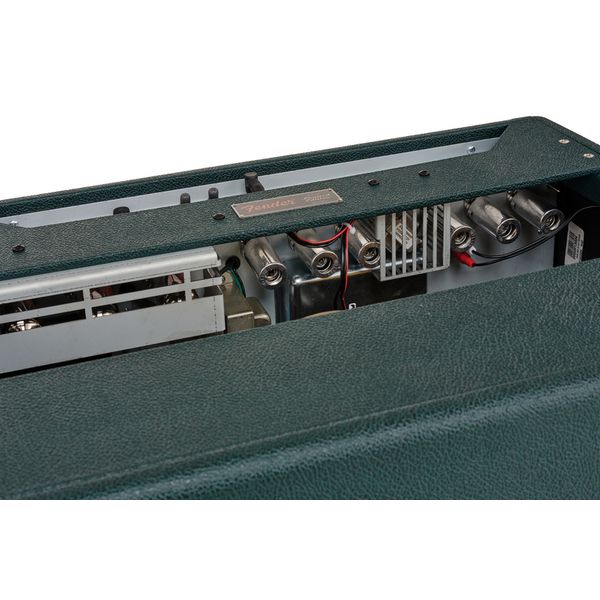 Fender 65 Deluxe Reverb BRG