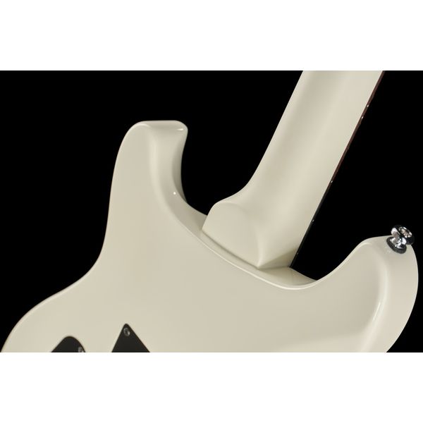 Larry Carlton Q3 Antique White