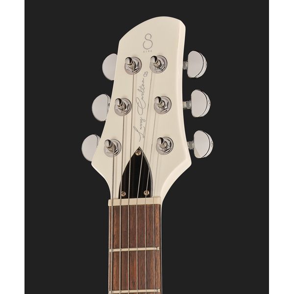 Larry Carlton Q3 Antique White