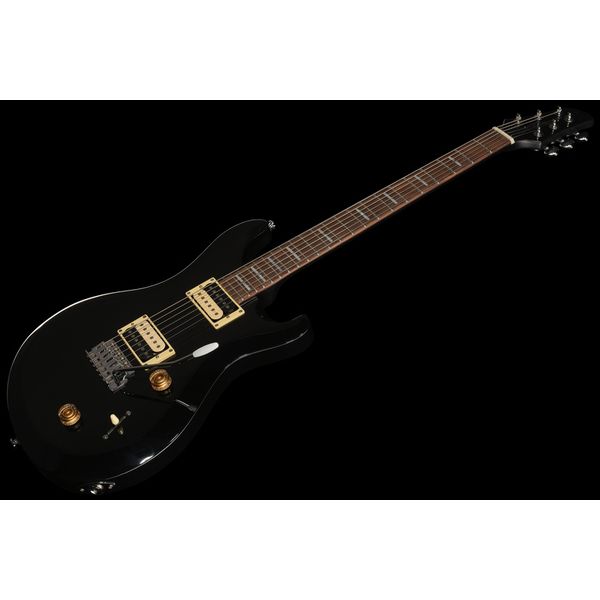 Larry Carlton Q3 Black