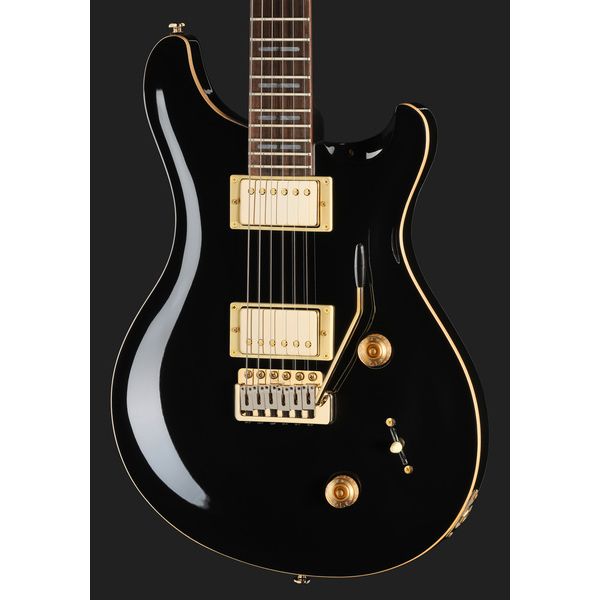 Larry Carlton Q7 Black