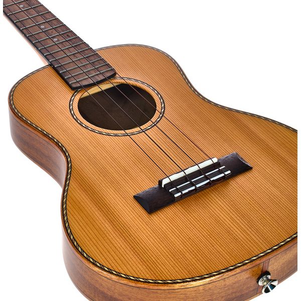 Cascha Cedar Tenor Ukulele