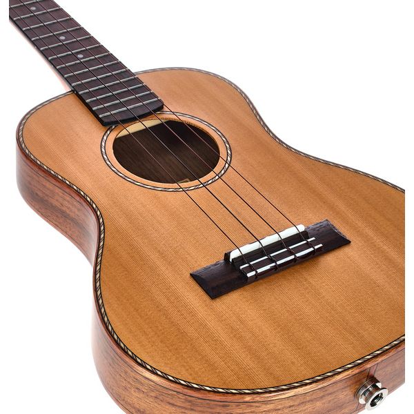 Cascha Cedar Tenor Uku Solid Top EQ
