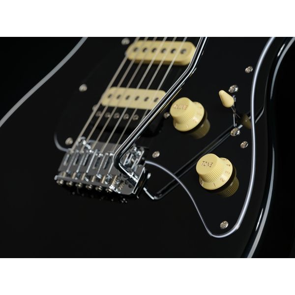 Larry Carlton S3 HSS BK New Gen