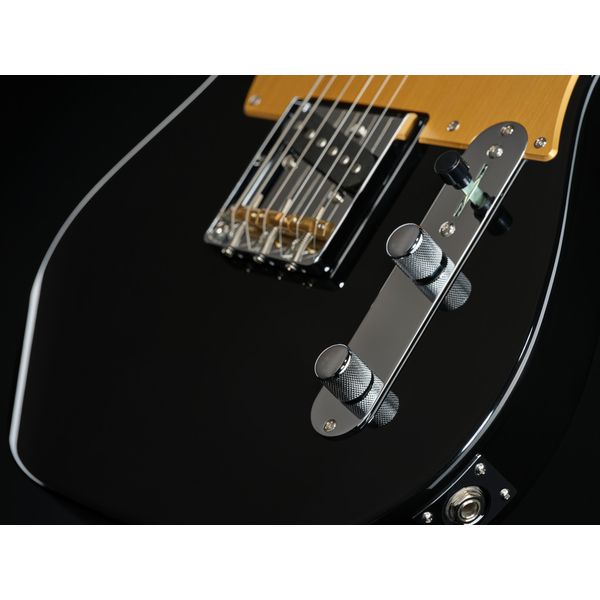 Larry Carlton T7 BK New Gen