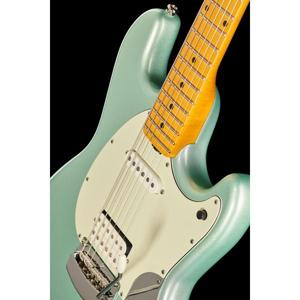 Music Man Stingray Dustin Kensure DI
