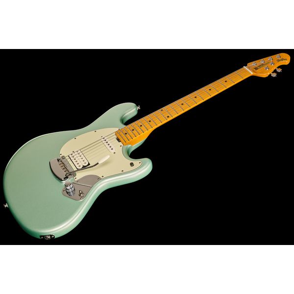Music Man Stingray Dustin Kensure DI