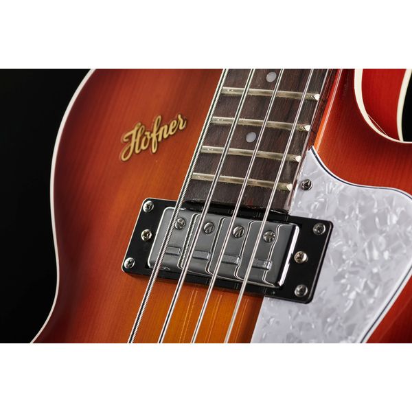 Höfner Club Bass Ignition SE S w/Bag