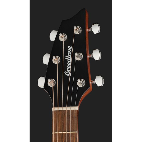 Breedlove Discovery S Concert ED CE