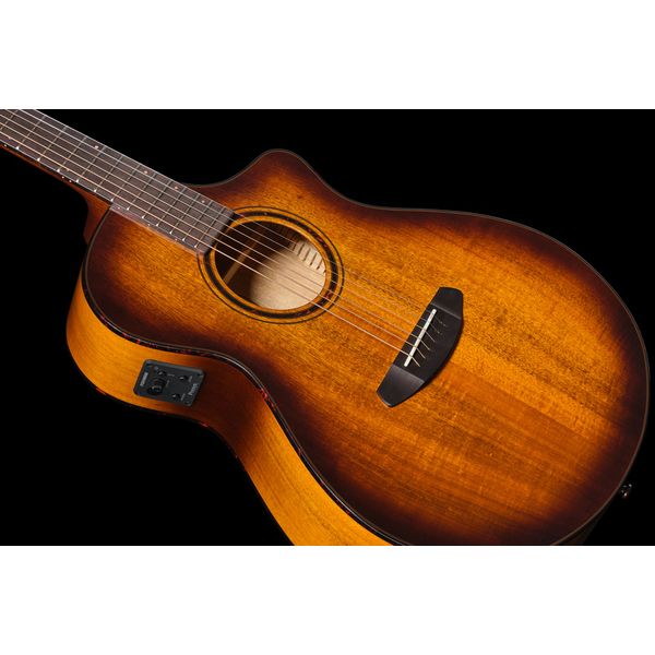 Breedlove Pursuit Exotic S Concert CE TE