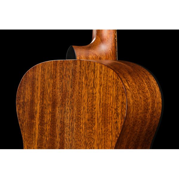 Breedlove Discovery S Concert Mahogany