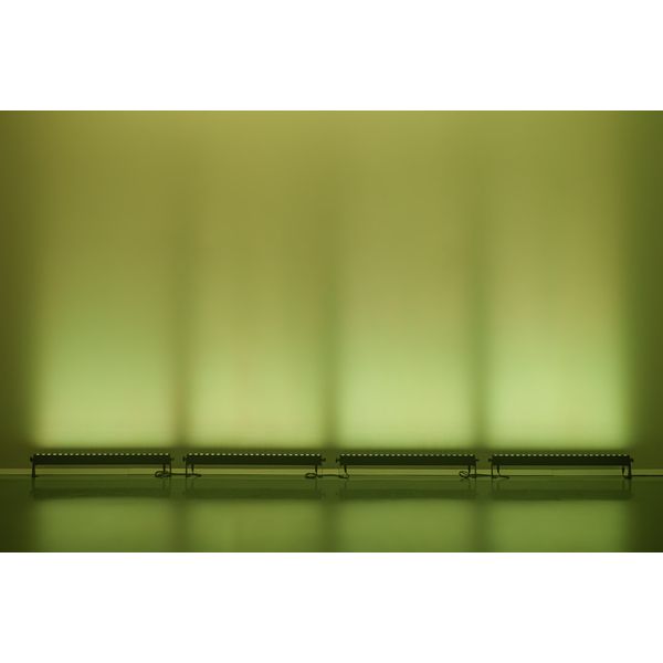 Stairville SonicPulse Battery Bar 05