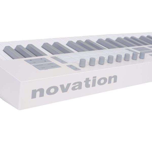 Novation Launchkey 49 MK4 WH
