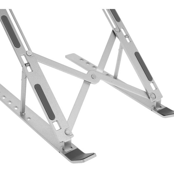 Rides In The Storm Stormnest