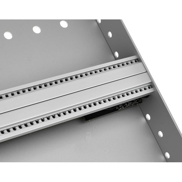 Rides In The Storm Stormnest