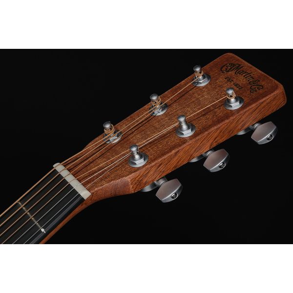 Martin Guitar 000C Jr E StreetMaster New