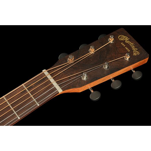 Martin Guitar 000 Jr E Sapele New