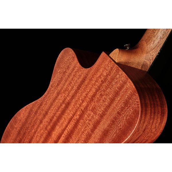 Martin Guitar 000C Jr E Bass