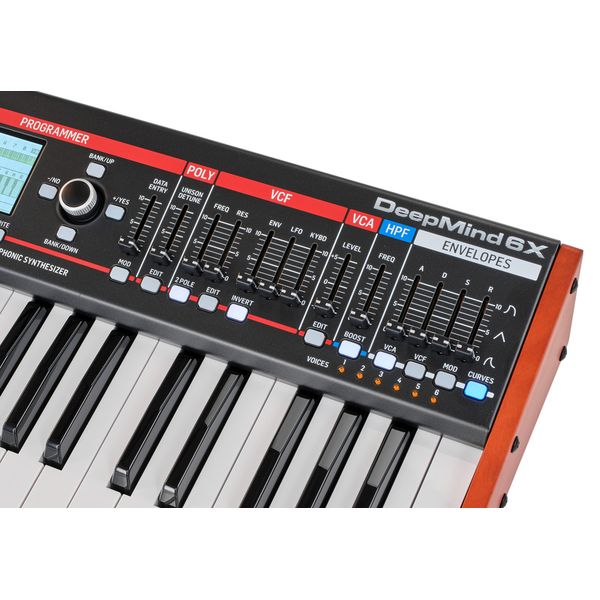 Behringer DeepMind 6X
