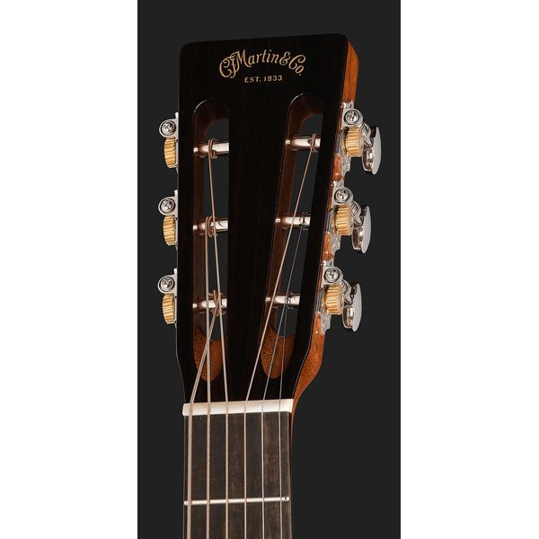 Martin Guitar C.F. Martin IV Custom Shop 00