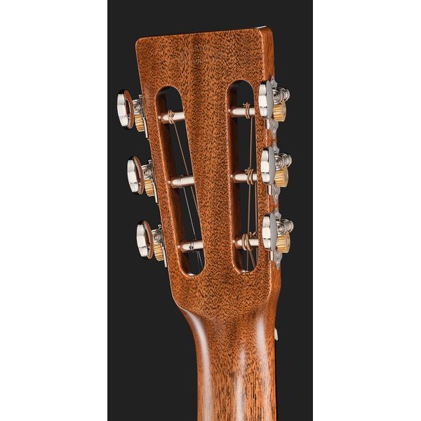 Martin Guitar C.F. Martin IV Custom Shop 00