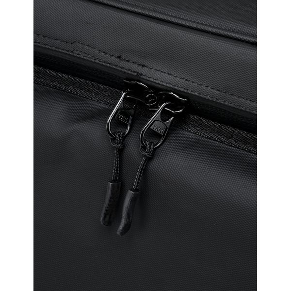 Magma Solid Blaze Vinyl-Trolley