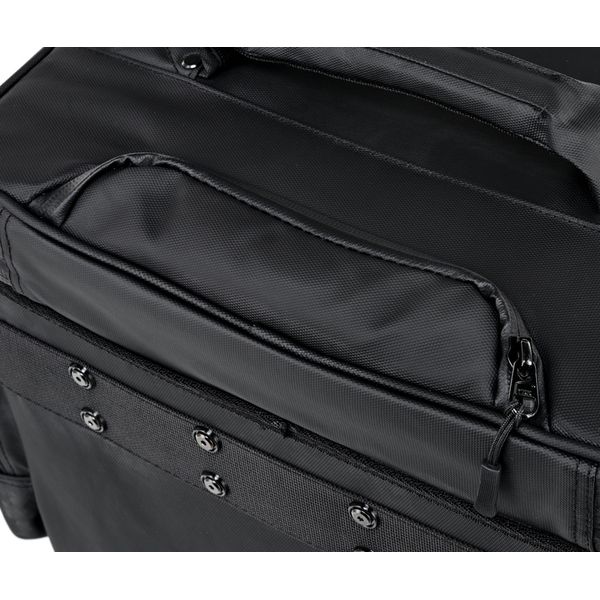 Magma Solid Blaze Vinyl-Trolley
