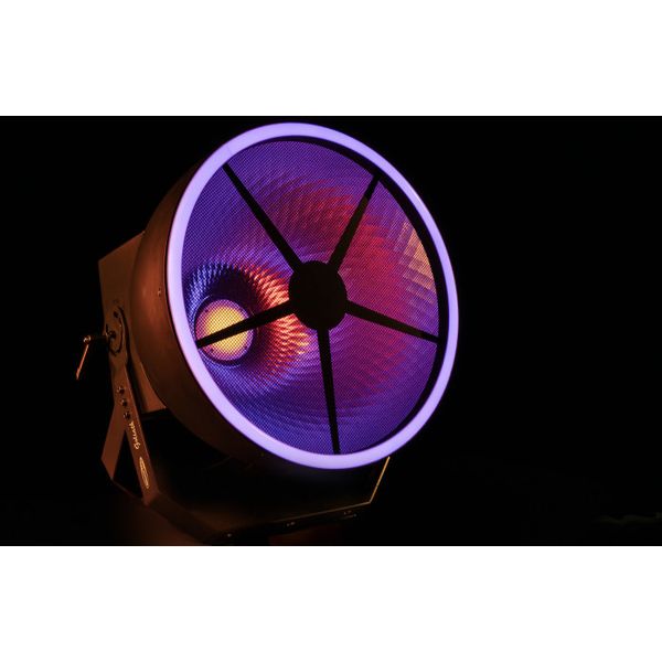 Showtec Goliath